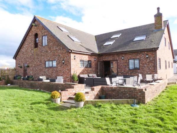 Marsh Farm Hall Villa Great Eccleston Exterior photo